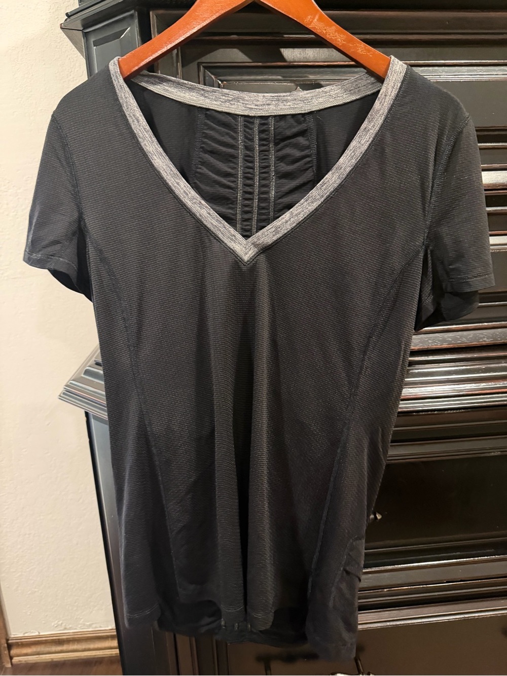 Lulu V Neck